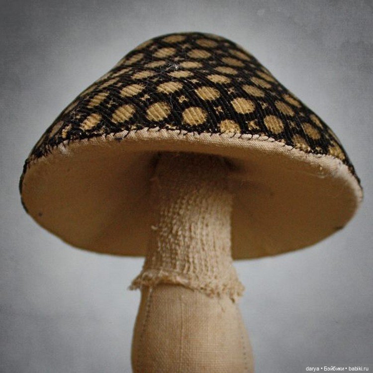 Забавные совушки и грибочки от Ann Wood