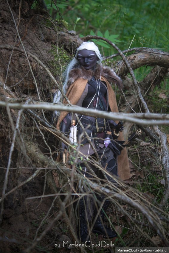 Дроу-разведчица Мэйвисскиира (Maywysskiira)