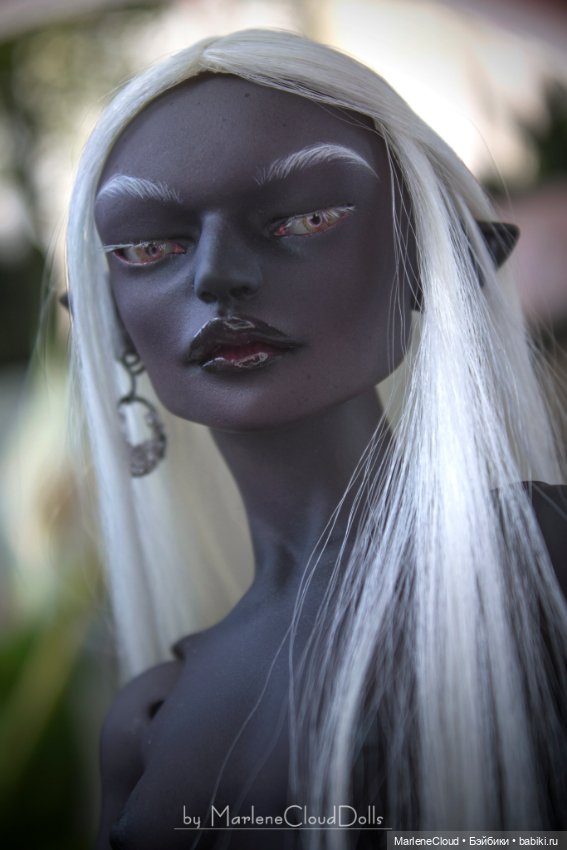 Дроу-разведчица Мэйвисскиира (Maywysskiira)