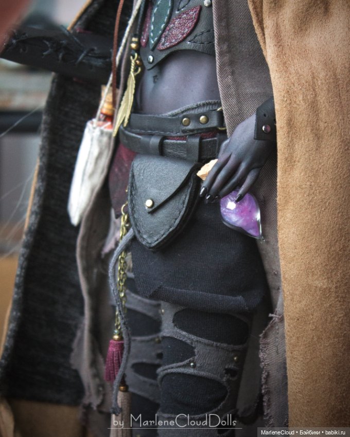 Дроу-разведчица Мэйвисскиира (Maywysskiira)