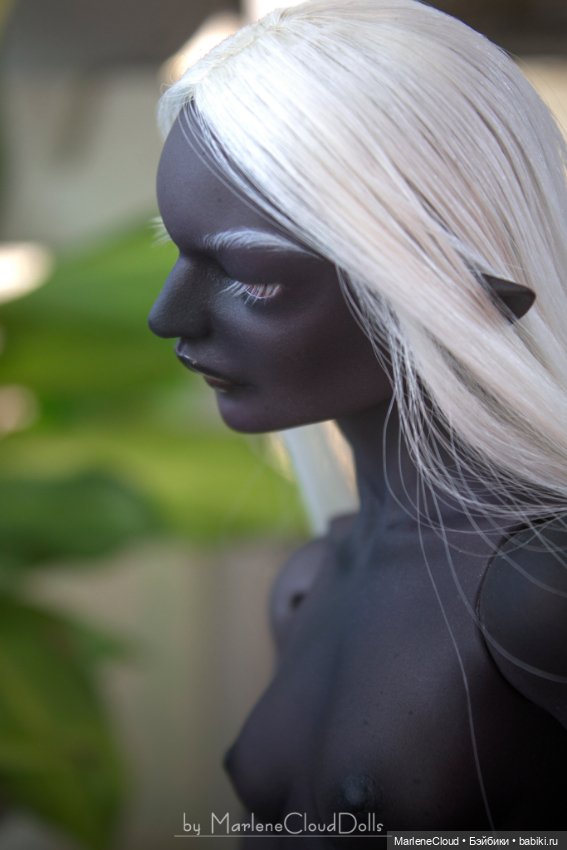 Дроу-разведчица Мэйвисскиира (Maywysskiira)