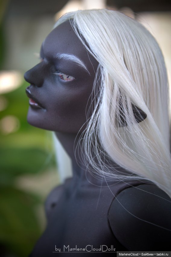 Дроу-разведчица Мэйвисскиира (Maywysskiira)