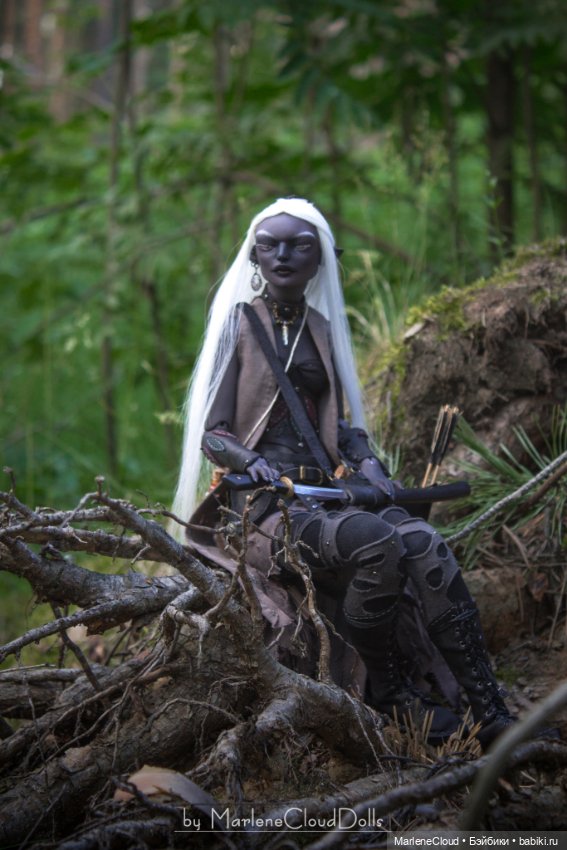 Дроу-разведчица Мэйвисскиира (Maywysskiira)