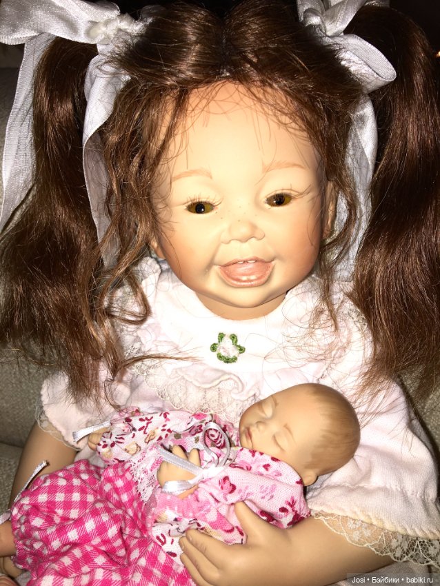 Безудержное веселье с Maxi от U.E.Korinth (фото 2)