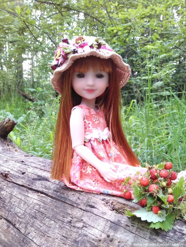 За земляникой — Куклы Ruby Red (Руби Ред) Fashion Friends: Siblies