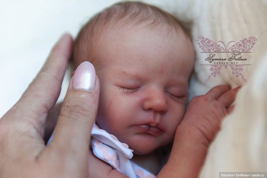 Serena скульптора Taynan Freitas , автор прототипа Symara Feitosa