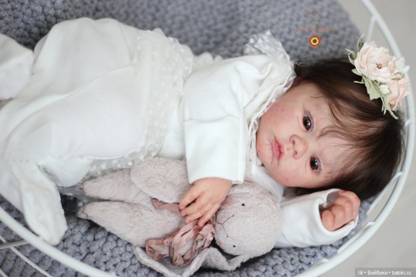 Малышка Мидоу в других нарядах