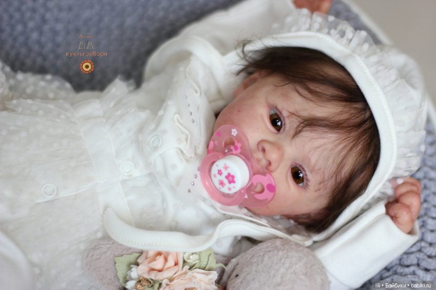 Малышка Мидоу в других нарядах