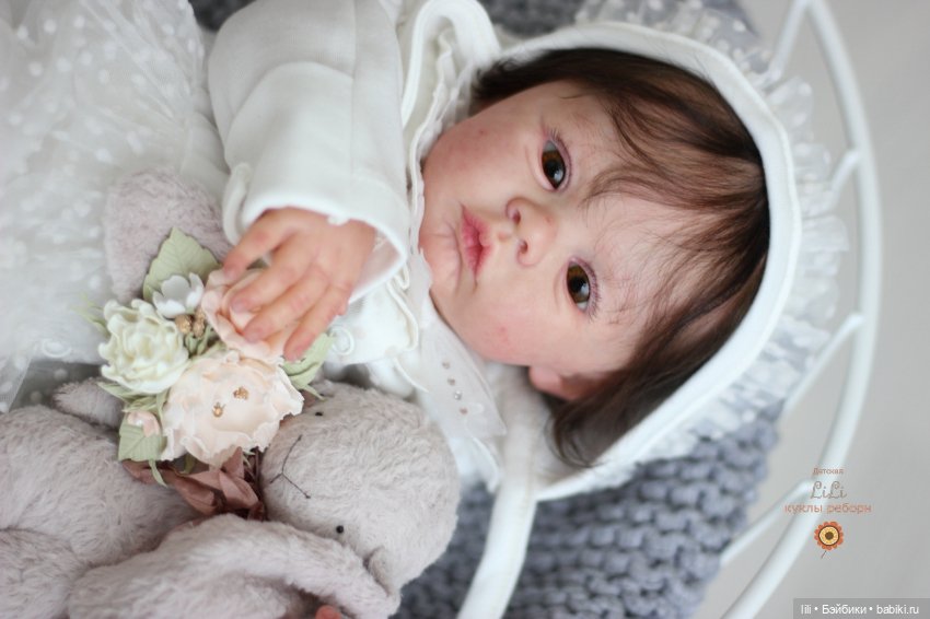 Малышка Мидоу в других нарядах