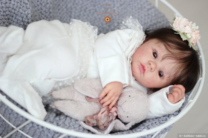 Малышка Мидоу в других нарядах