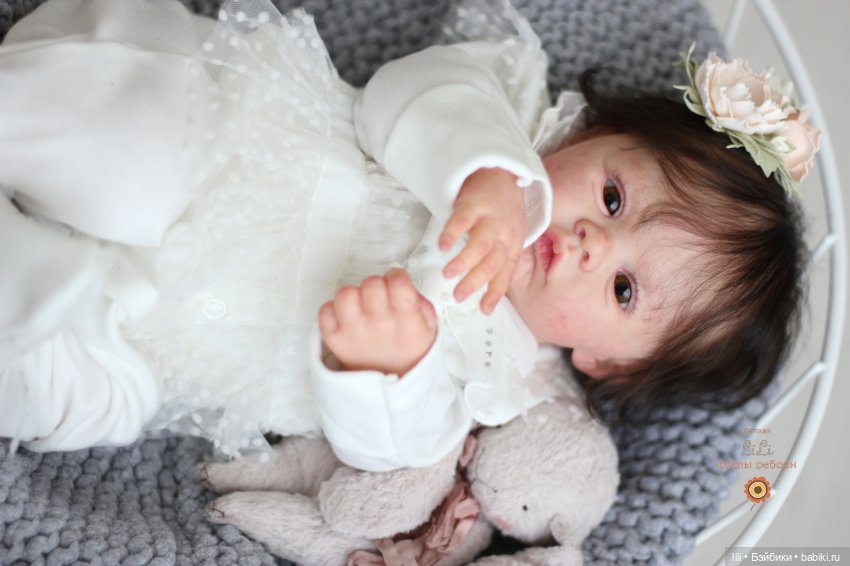 Малышка Мидоу в других нарядах