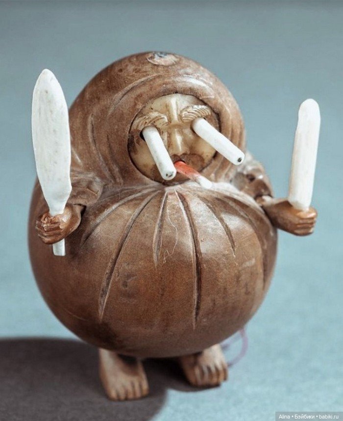 Kobe dolls - механические деревянные игрушки (фото 2)