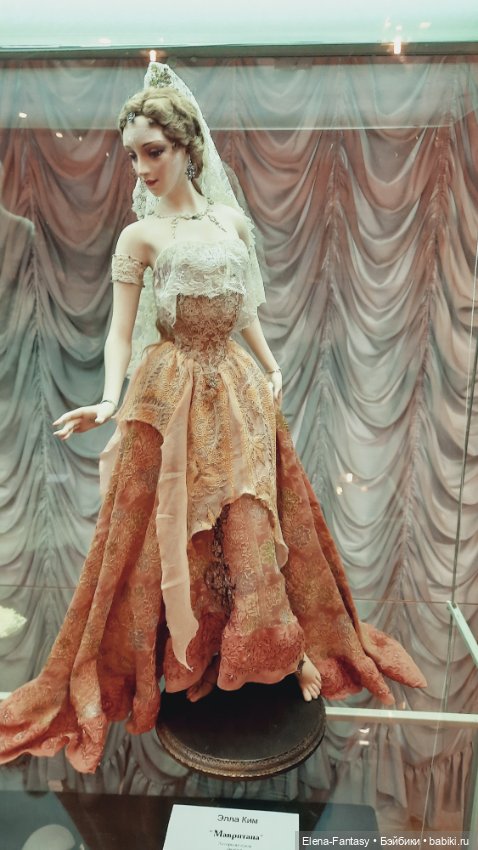 Выставка "Визит дамы" в музейно-выставочном центре "Тушино" (фото 6)