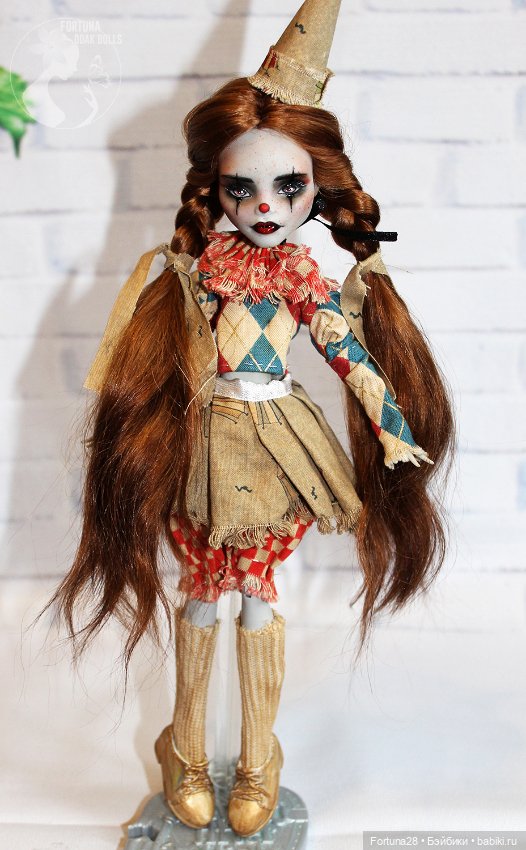 Грустная клоунесса... История одного сердца