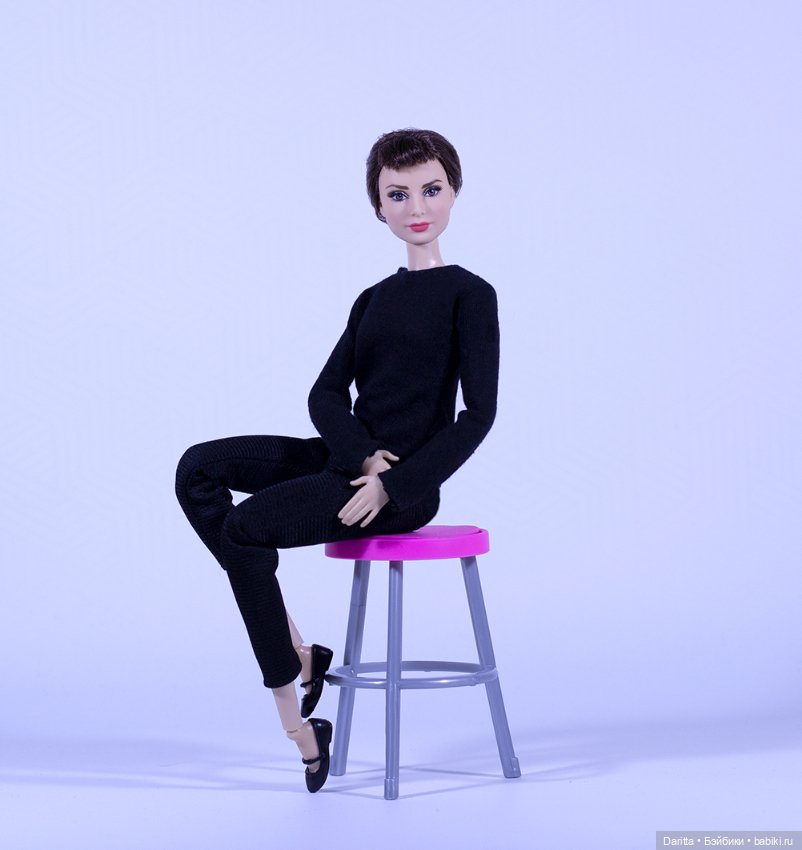 Знаменитая фотоссия Одри Хепберн (фото 6)