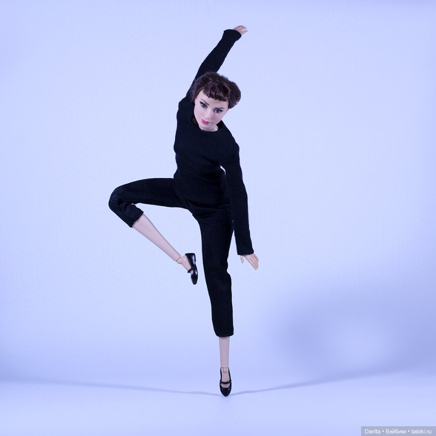 Знаменитая фотоссия Одри Хепберн (фото 3)