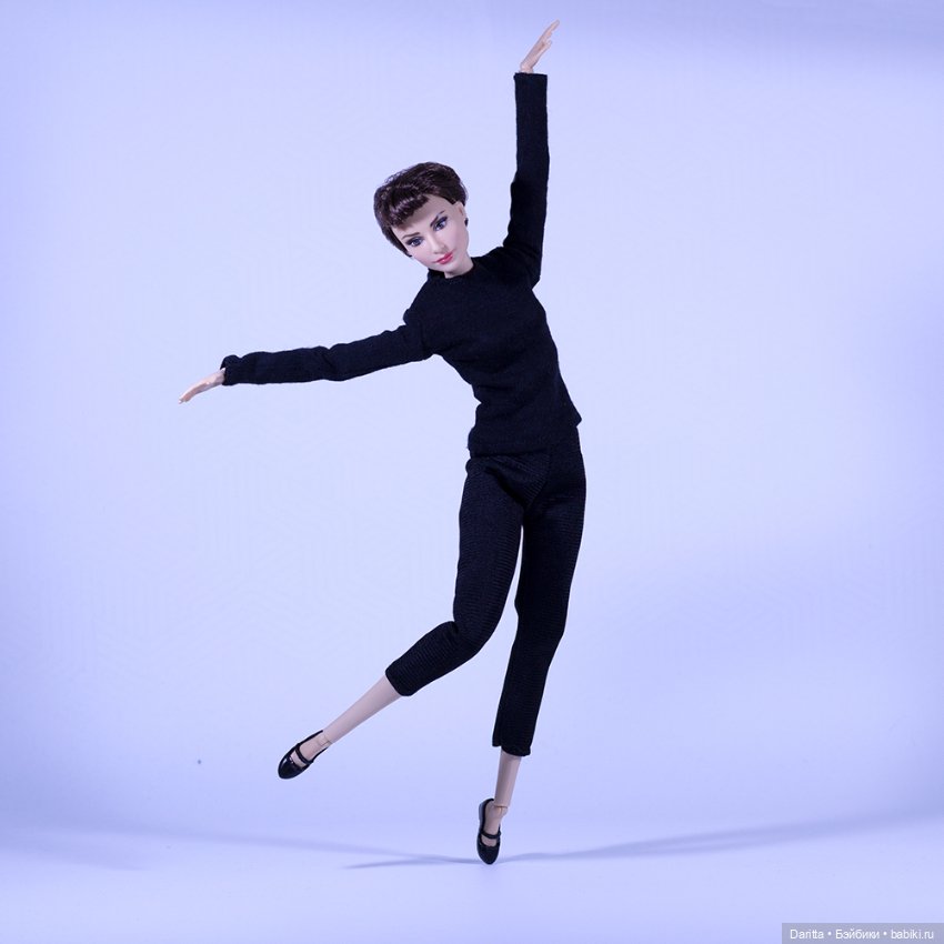 Знаменитая фотоссия Одри Хепберн (фото 7)