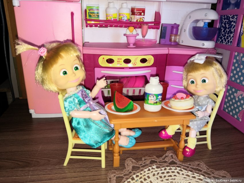 Машеньки — Куклы Маша и Медведь (Simba): Маша в кармашке (фото 7)