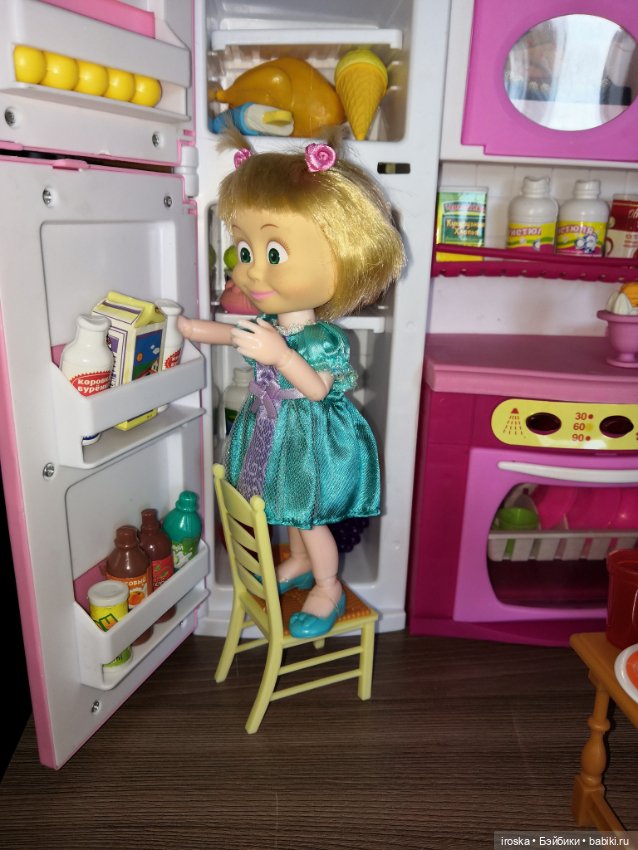 Машеньки — Куклы Маша и Медведь (Simba): Маша в кармашке (фото 9)