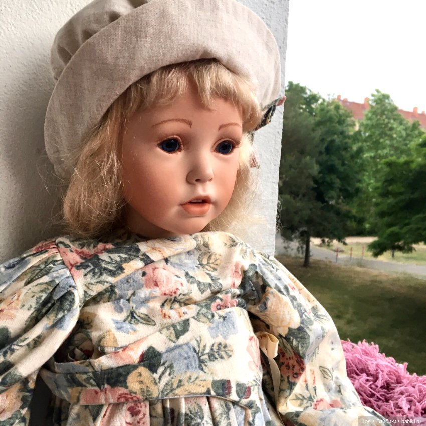 Белокурая и синеглазая Shay 85см молд Donna Rubert