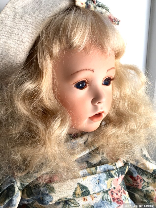 Белокурая и синеглазая Shay 85см молд Donna Rubert
