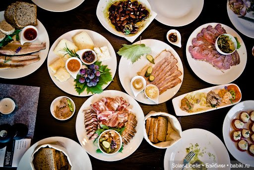 "Штирийская" Тоскана и кидзик на прогулке