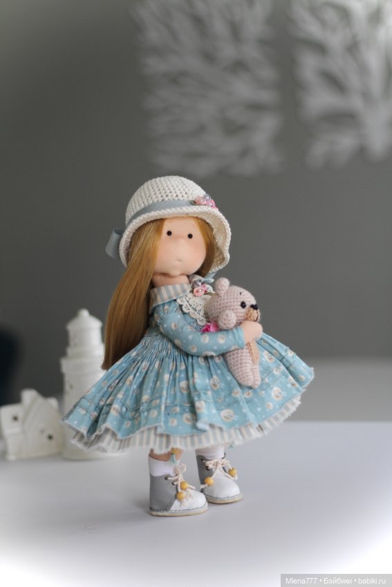 Барышня с мишкой — Авторские текстильные куклы: Вальдорфские (фото 3)