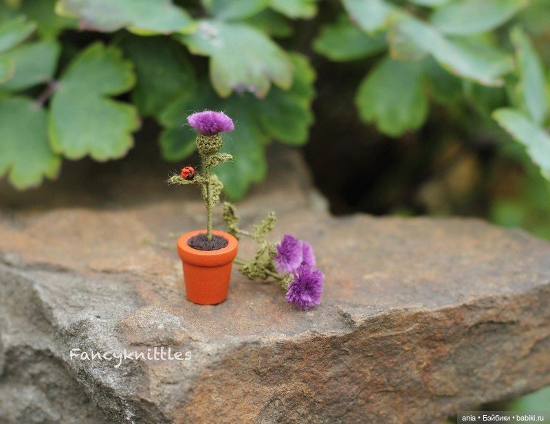 Вязанная миниатюра от FancyKnittle (фото 7)