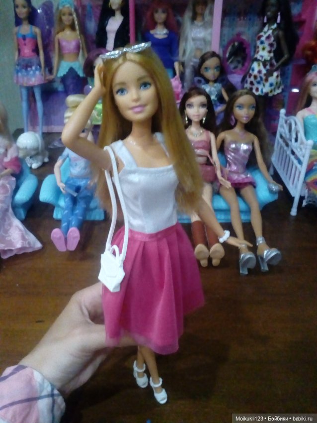 Ура! Новая одежка для для барби (фото 9)