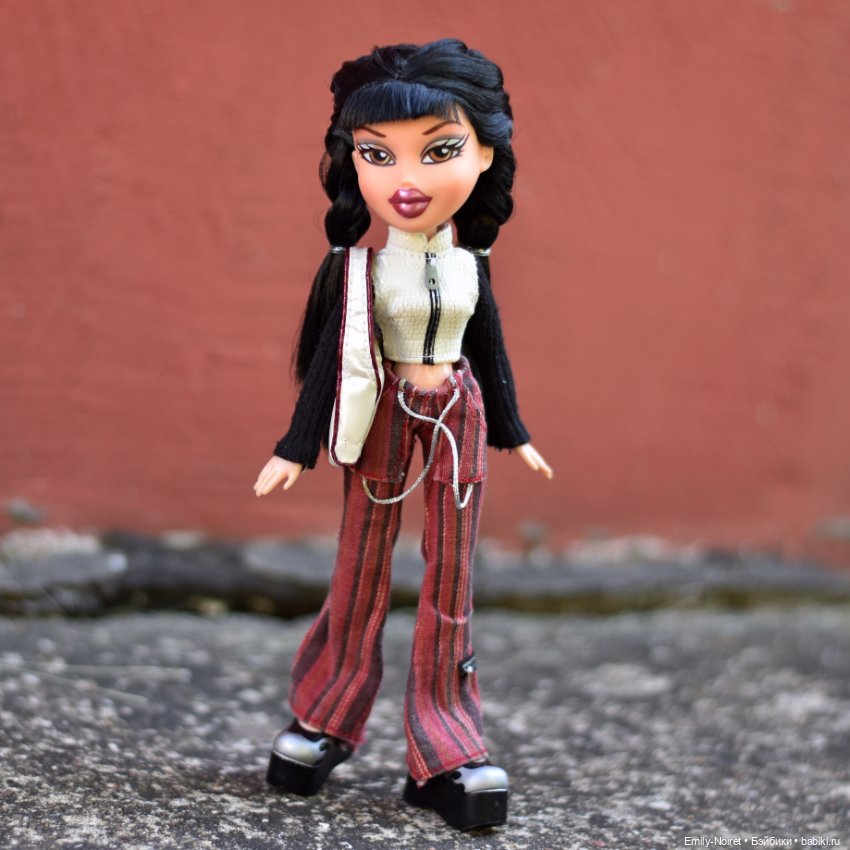 Прогулки с Братц — Куклы Bratz (Братц) и Moxie Girlz: MGA (фото 2)