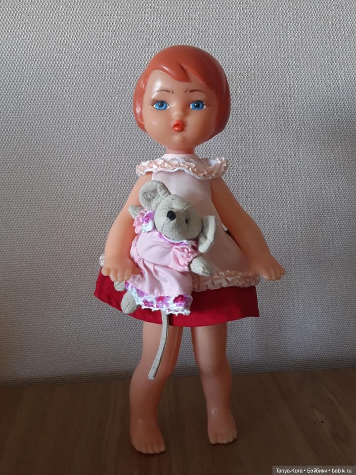 Знакомьтесь: Варенька Ленинградушка с обновленным мейком