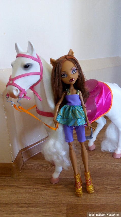 Клодин Вульф кукла 42 см, Монстер Хай. Серия Страшно огромные