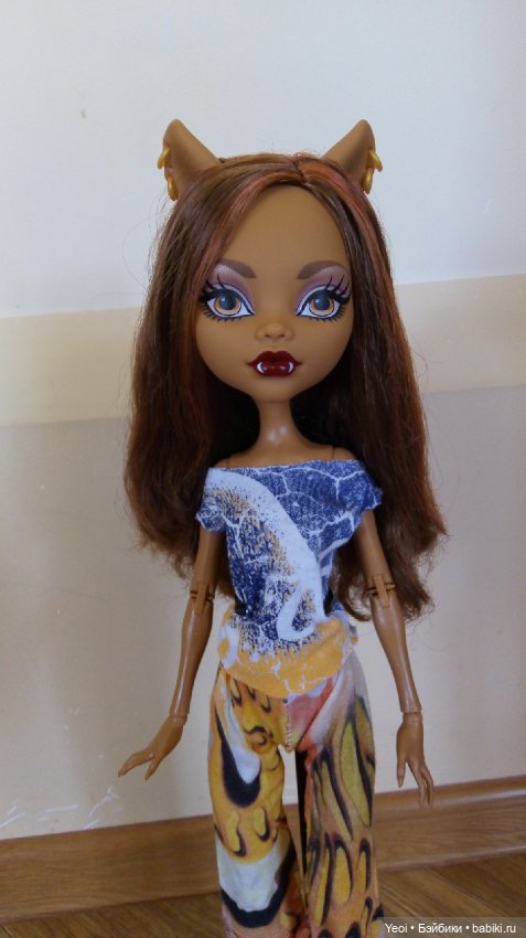Клодин Вульф кукла 42 см, Монстер Хай. Серия Страшно огромные