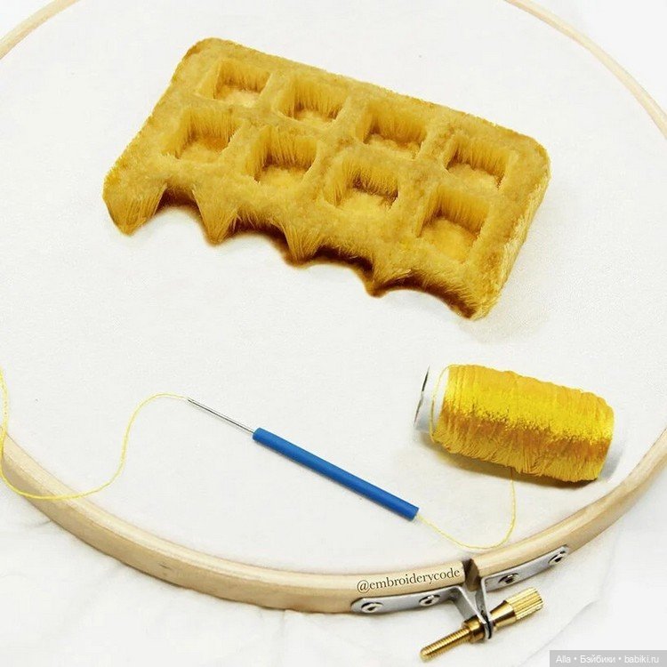 Фантастическая вышивка Youmeng liu