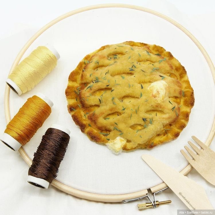 Фантастическая вышивка Youmeng liu