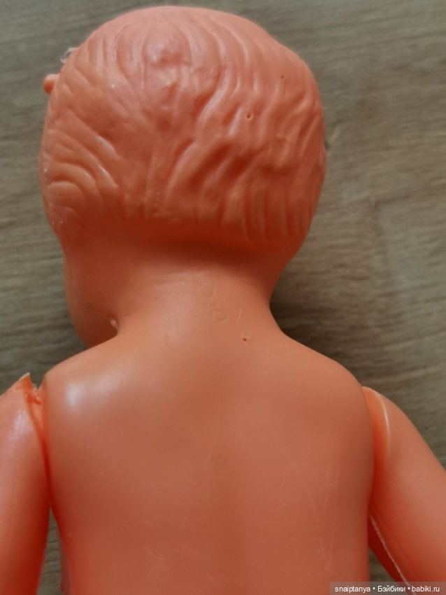 Помогите, пожалуйста, опознать куклу (фото 3)