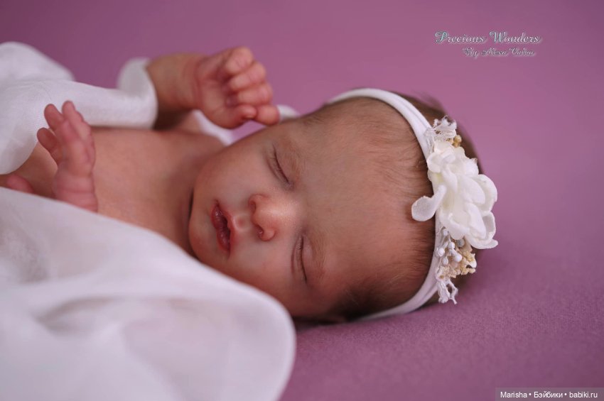 Lusia скульптора Olga Auer, автор прототипа Alexa Calvo