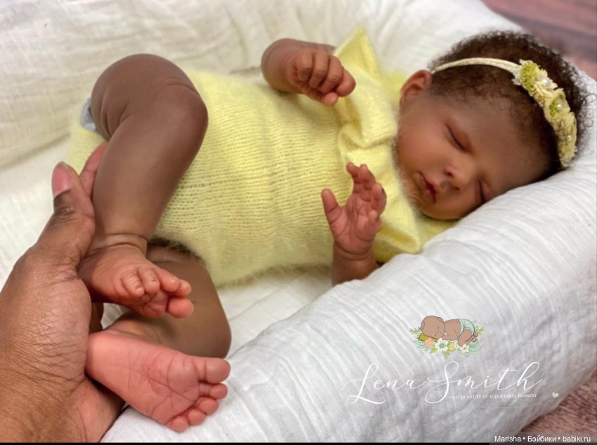 Lusia скульптора Olga Auer, автор прототипа Lena Smith