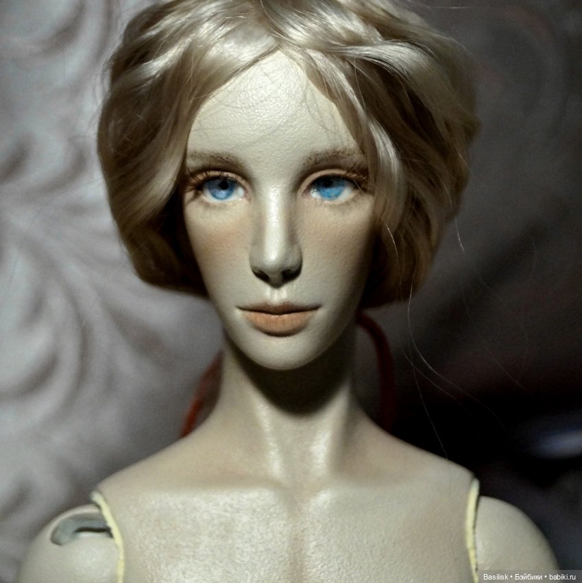 Русоволосый мальчик. Шарнирная кукла