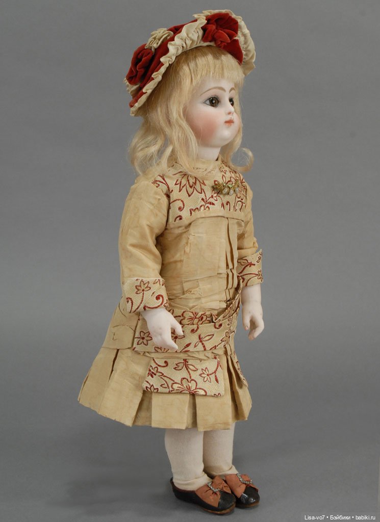 Платье для антикварной куклы по антикварному примеру (фото 6)