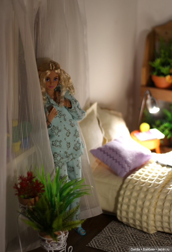 Спокойной ночи — Куклы Barbie (Барби): Looks (фото 2)