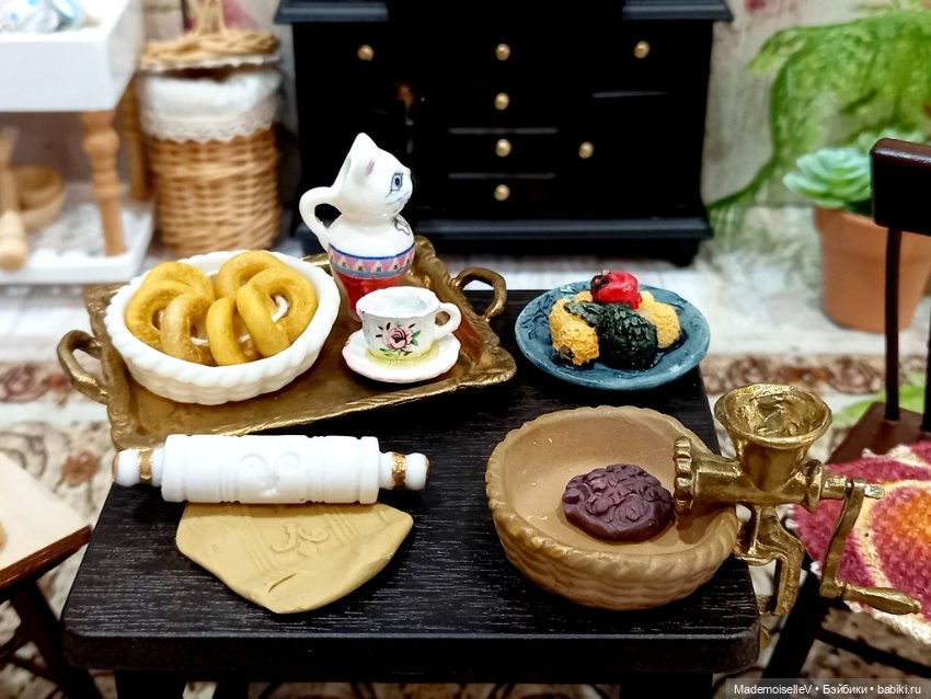 Маленький хаос на крошечной кухне