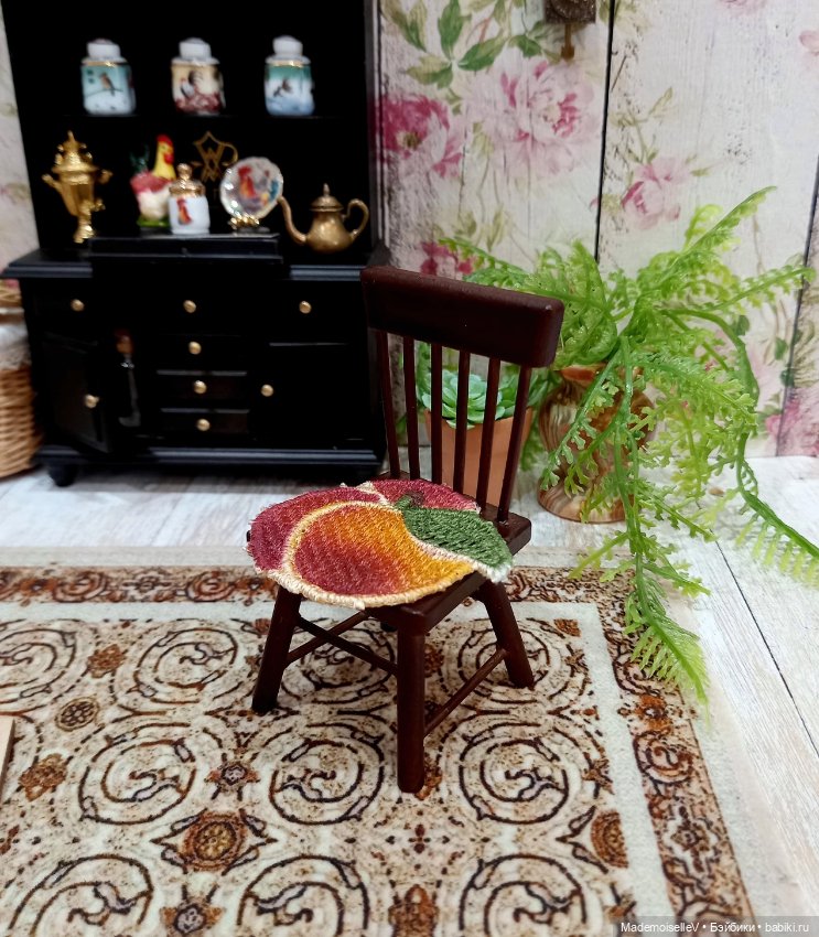 Маленький хаос на крошечной кухне