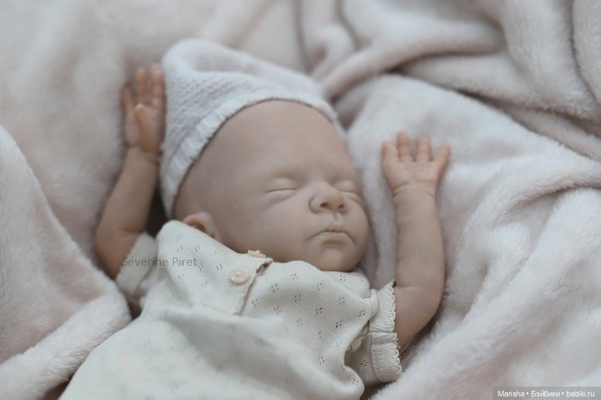 Молд недоношенной малышки Maïa скульптора Severine Piret (фото 4)