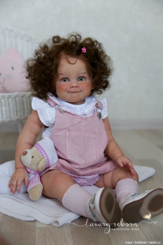 Lyra скульптора Ping Lau, автор прототипа Ирина Гринистова