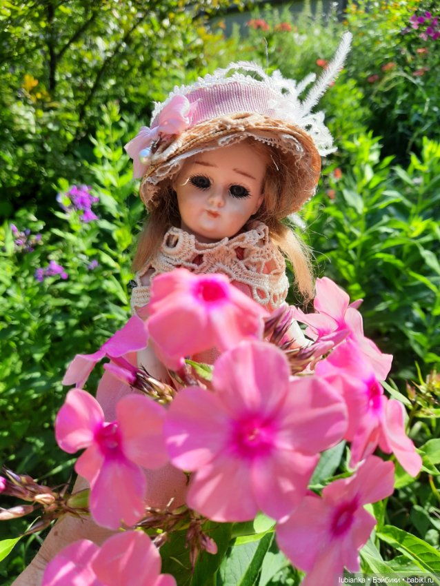 Она прекраснее цветов — Редкие антикварные куклы и реплики: воск (фото 5)