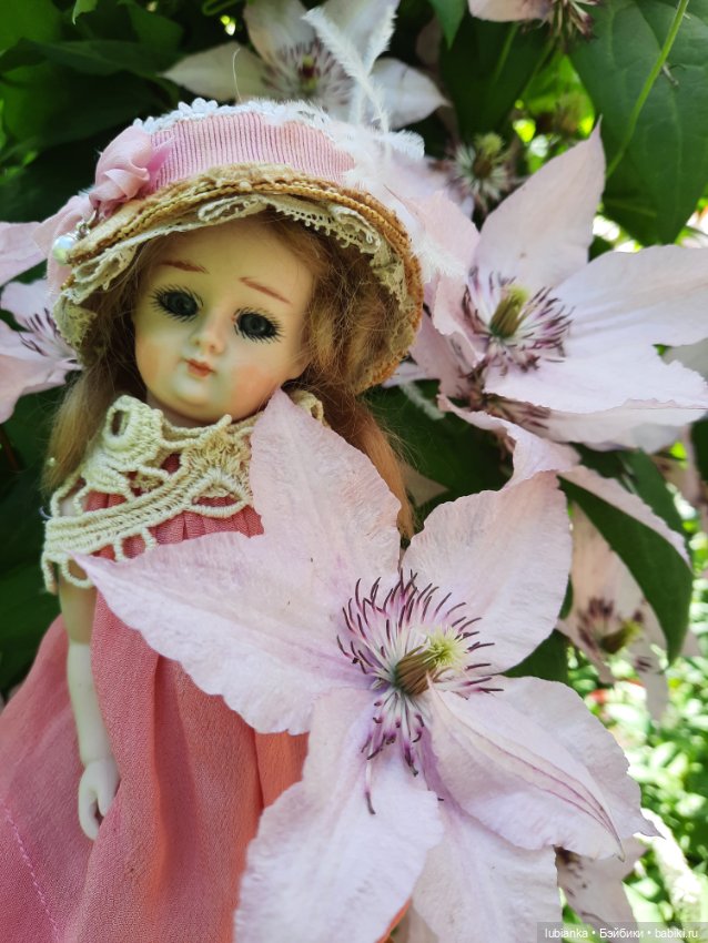 Она прекраснее цветов — Редкие антикварные куклы и реплики: воск (фото 3)