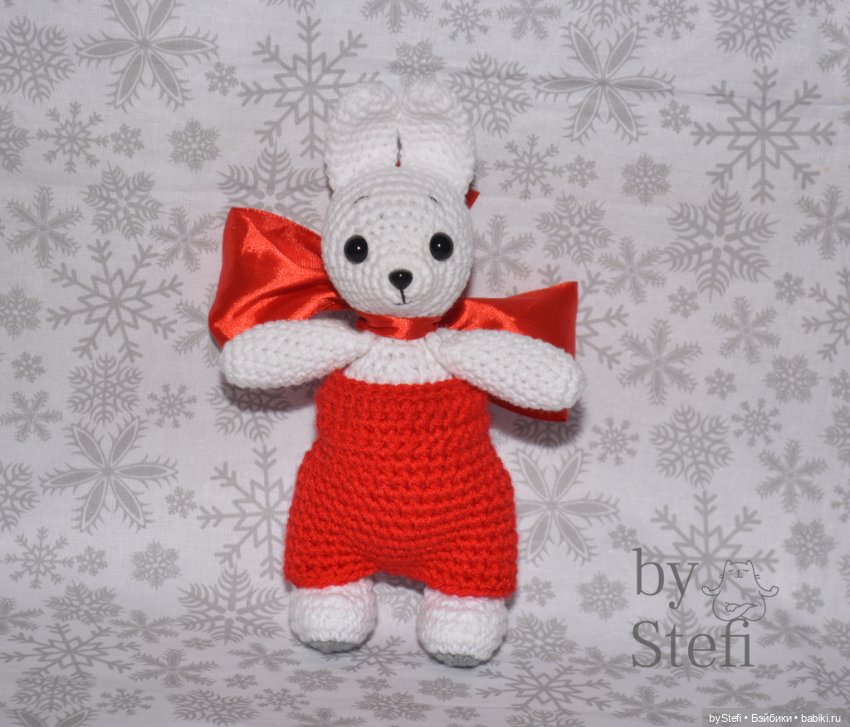 Зайчик из советского м/ф "Когда зажигаются ёлки"