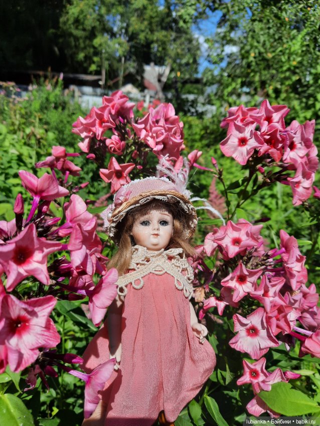 Она прекраснее цветов — Редкие антикварные куклы и реплики: воск