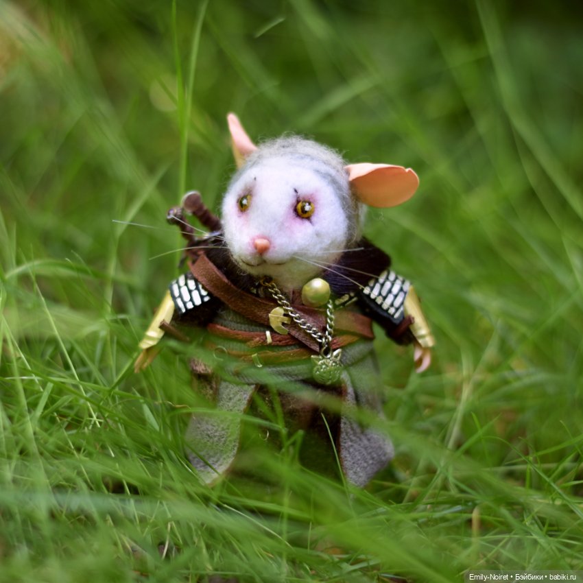 Ведьмак на охоте — Домашние фото авторских игрушек: Тедди (фото 5)